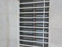 סורגית מדגם באנקר, סורג פלדה חזק המיועד להרתיע פורצים. סורג מודולרי הניתן להרכבה עצמית ובאספקה מידית.