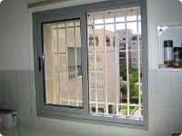 סורגית פרימיום אנכי 